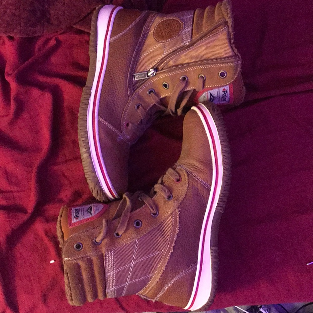 Pajar Canada water proof snow boots